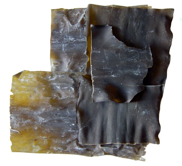 Sheets of dried kombu kelp