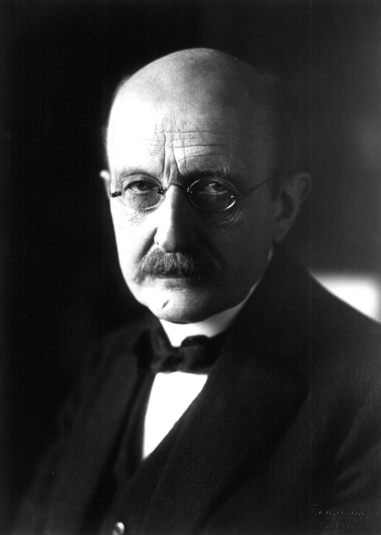 Black-and-white portrait photograph of physicist Max Planck, around 1930.